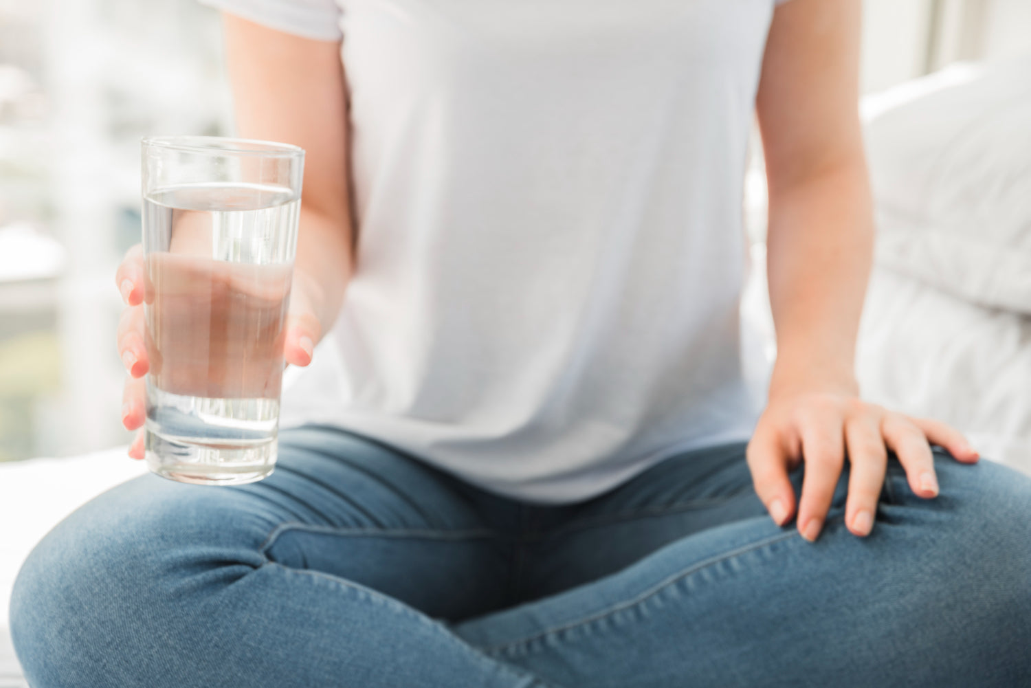 Water Retention Explained — What It Is, Why It Happens, and What It Feels Like