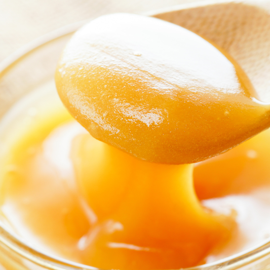 Benefits of Manuka Honey Compared to Ordinary Honey
