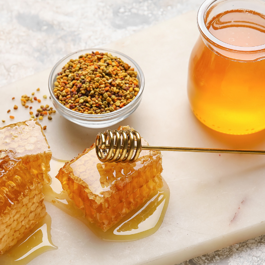 Raw Honey - The difference between raw honey and pure honey